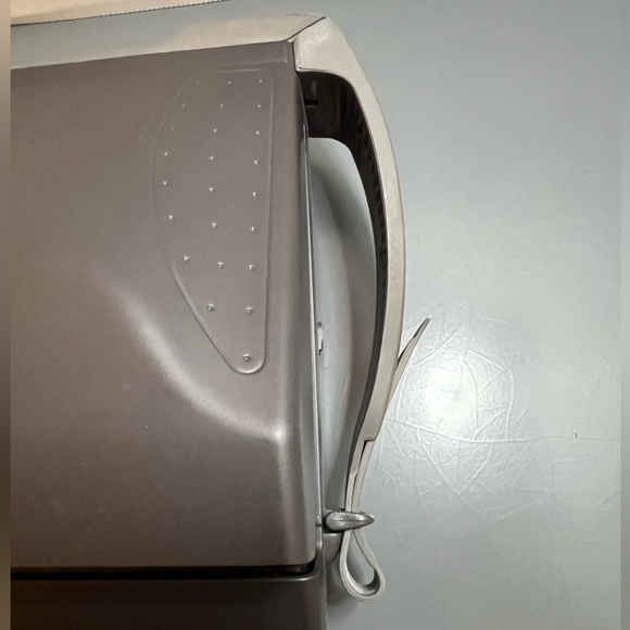 Polaroid Spectrum AF Instant Camera - Picture 6 of 11